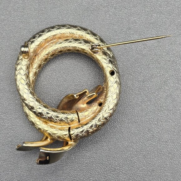 Vintage Gold-Tone Textured Double Entwined Rope Love Knot Pin Brooch - Picture 4 of 6